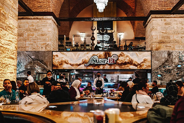 Nusr-Et Steakhouse Sandal Bedesteni