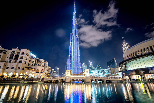Dubai: a paradise for shopping lovers