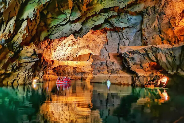 Altınbeşik Cave National Park