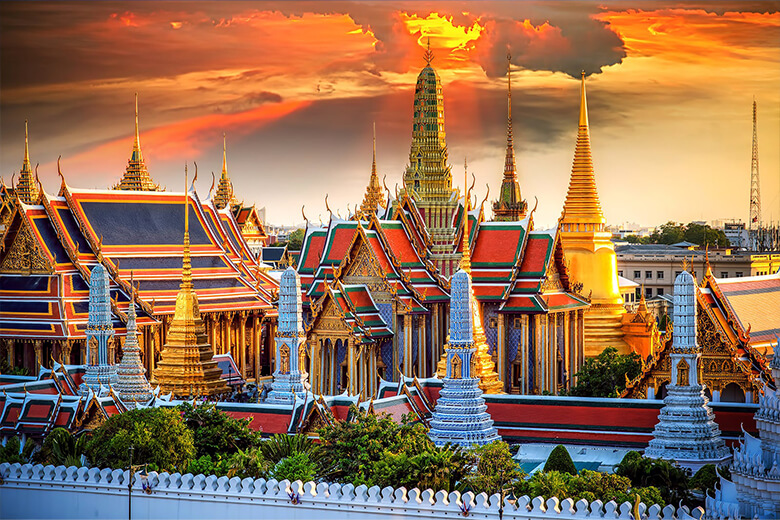 TOP 12 Popular Thailand Palaces