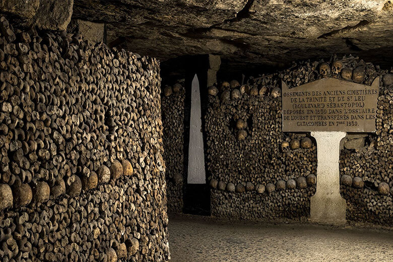 6 million skeletons in Catacombs of Paris