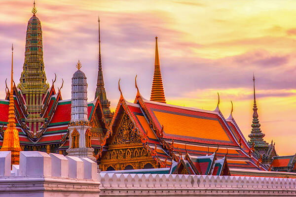 information a visitor should know about Wat Phra Kaew