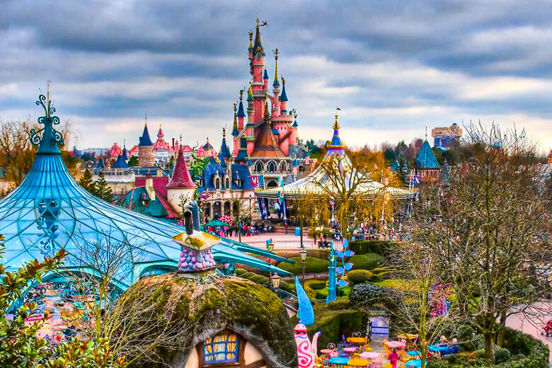 Top 10 French Theme Park