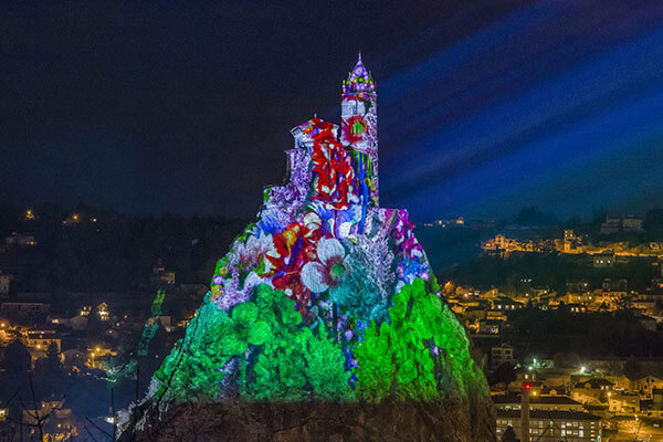 The lighting of the Le Puy-en-Velay