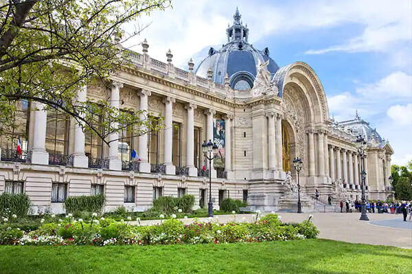 Exterior of Petit Palais Museum