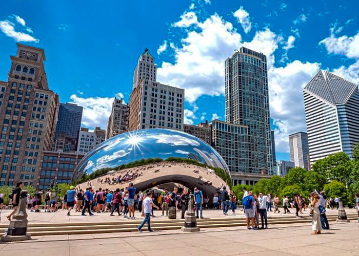 The Ultimate Chicago Bucket List: 15 Tourist Must-Sees