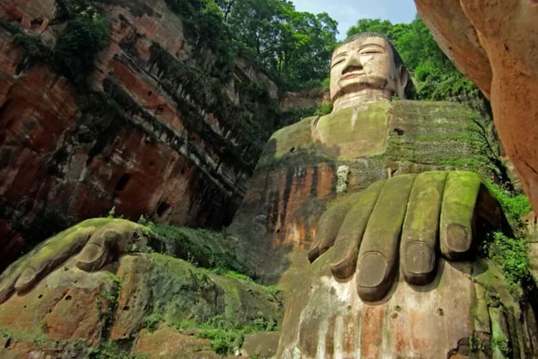 From Vision to Reality: The Story of the Leshan Giant Buddha