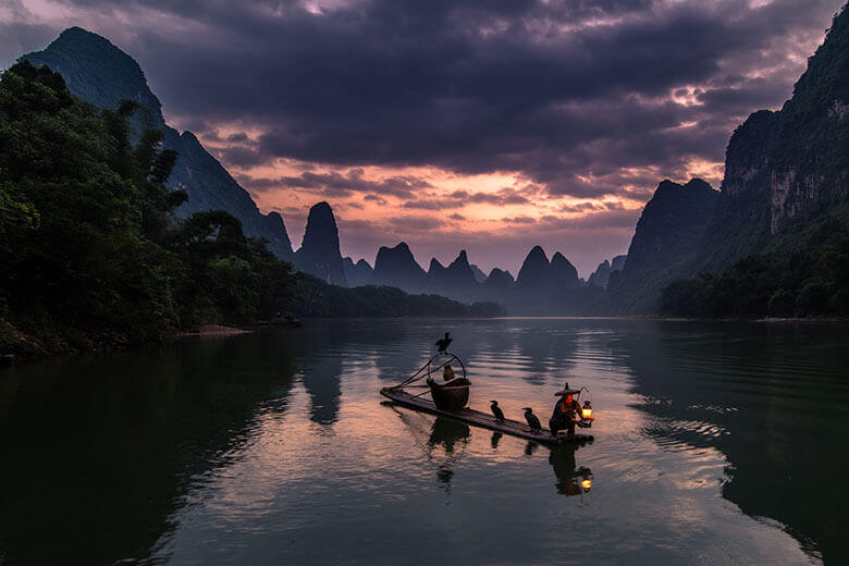 Discover the Beauty of Chinaâ€™s Li River on a Scenic Cruise