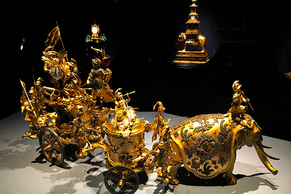 Treasures of the palace museum