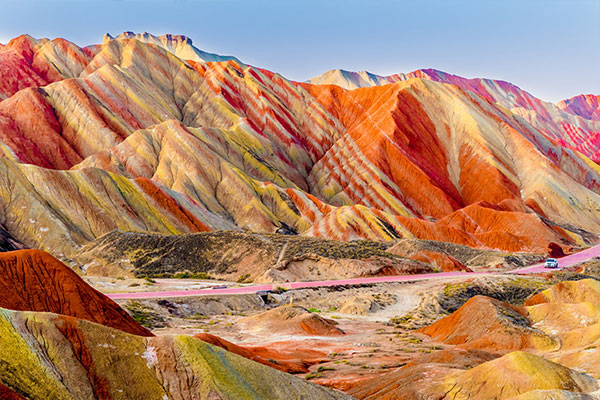 Reason the Zhangye Danxia has rich and colorful layers