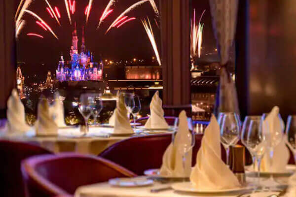 Restaurants and Hotels at Shanghai Disneyland Park