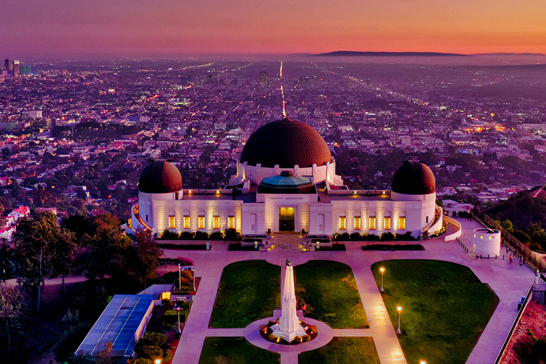 Date Spot: Romance under Stars at Griffith Observatory