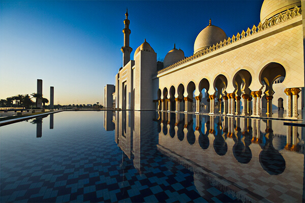 The unique architectural elements of Sheikh Zayed Grand Mosque