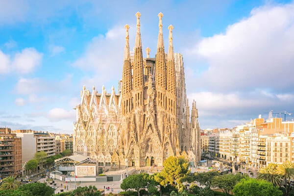 Barcelona: Catalonia's Creative Masterpiece