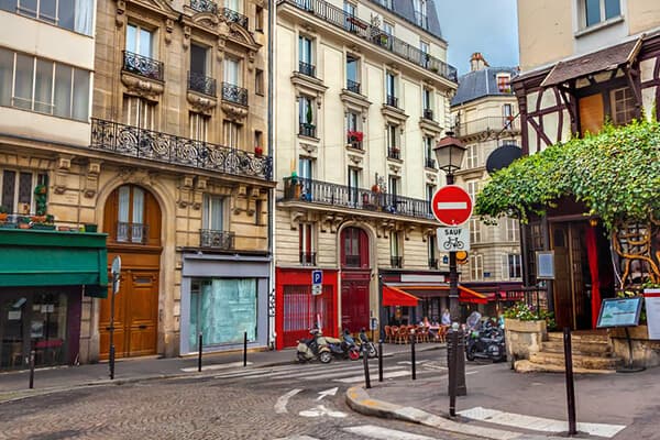 Best Hotels in Montmartre
