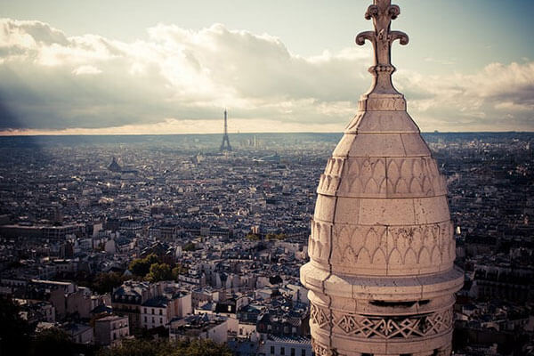 Amazing views over the main dome of the Sacre Coeur church