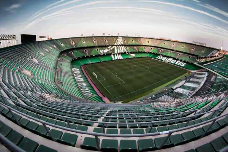 Real Betis' Home: Benito Villamarín Stadium | GuideTourism