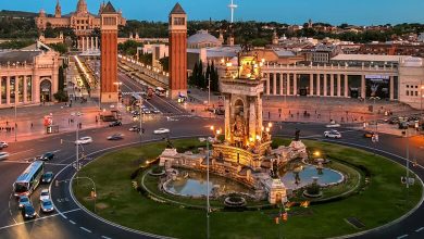 Spain Travel Guide: From Beaches to Flamenco