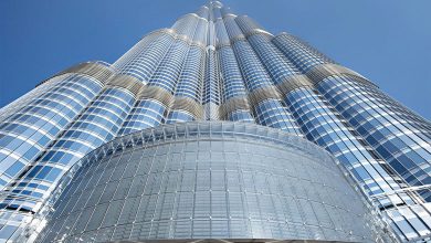 Why do people visit the Burj Khalifa?