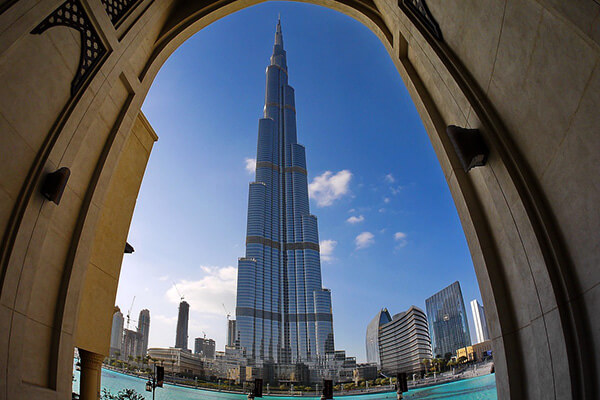 What day of the week is better to visit Burj Khalifa?