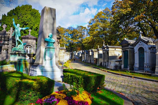 Highlights of Père Lachaise Cemetery
